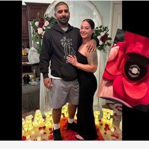 Meet your Posher, Averee